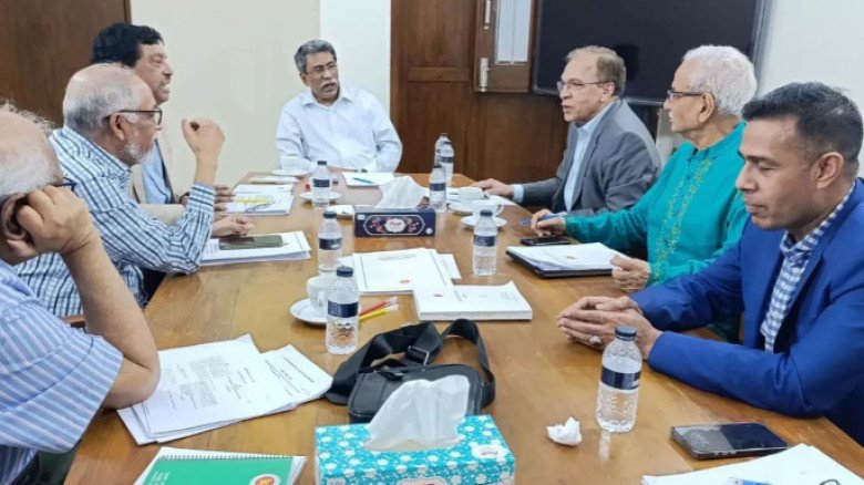 জুলাই জাতীয় সনদ বাস্তবায়নে বিশেষজ্ঞদের সঙ্গে আলোচনা শুরু ঐকম
