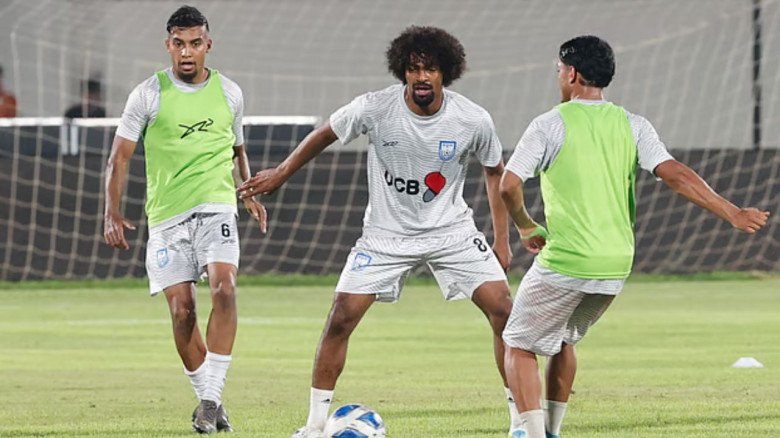 বাংলাদেশ জাতীয় ফুটবল দলের ২৩ সদস্যের স্কোয়াড ঘোষণা, হামজা-শম