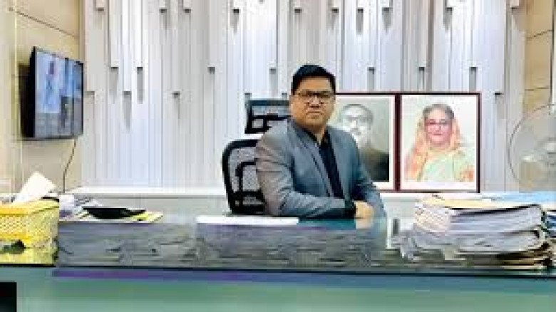 দুদকের মামলার পর এনবিআরের বেলাল হোসাইন চৌধুরীকে ওএসডি