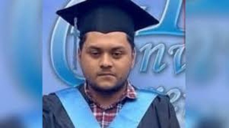 হাত–পায়ের রগ কাটা অবস্থায় চট্টগ্রামে বিশ্ববিদ্যালয়ের শিক্ষার