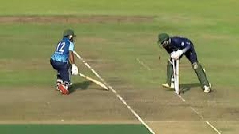 কালো উইকেটে নিজের ফাঁদে পড়ল বাংলাদেশ