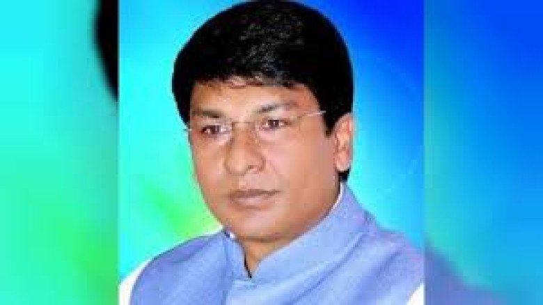 সাবেক এমপির বিরুদ্ধে নাটোর জেলারকে সপরিবারে প্রাণনাশের হুমকি