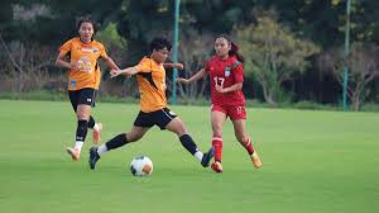 ১২ বছর পর থাইল্যান্ডের মুখোমুখি বাংলাদেশ, প্রথমার্ধে পিছিয়ে 