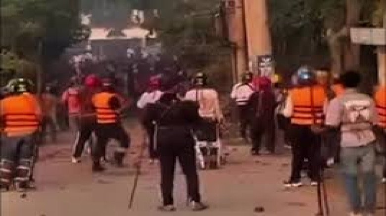 ব্রাহ্মণবাড়িয়ায় পূর্ববিরোধ ও লাশ দেখতে না দেওয়া নিয়ে সং