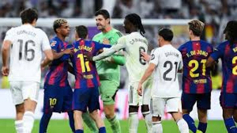 ক্লাসিকোতে ইয়ামালের মন্তব্যে ক্ষিপ্ত রিয়াল, বার্সেলোনা হেরে 