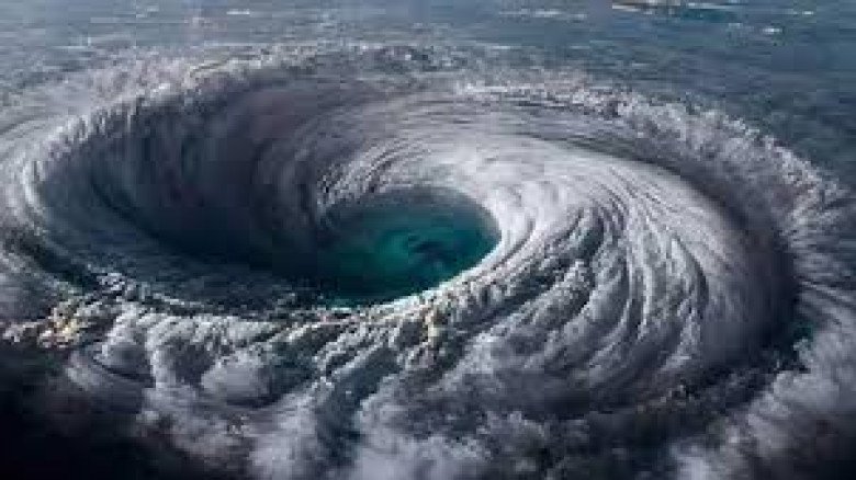 ঘূর্ণিঝড় ‘মোন্থা’ দুর্বল হয়ে গভীর নিম্নচাপে পরিণত, বাংলাদেশে