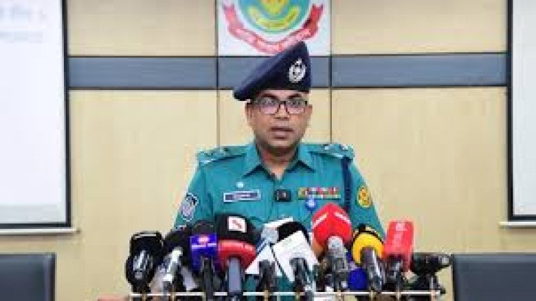 ঝটিকা মিছিলে অংশ নেওয়ায় ঢাকায় আওয়ামী লীগের ৩ হাজার নেতা–কর্মী গ্রেপ্তার: ডিএমপি...