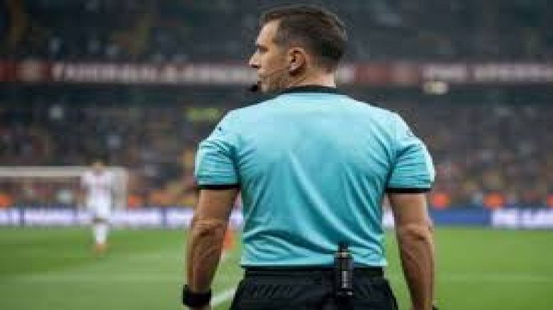 জুয়া কেলেঙ্কারিতে তুরস্কে ১৪৯ জন রেফারি বরখাস্ত