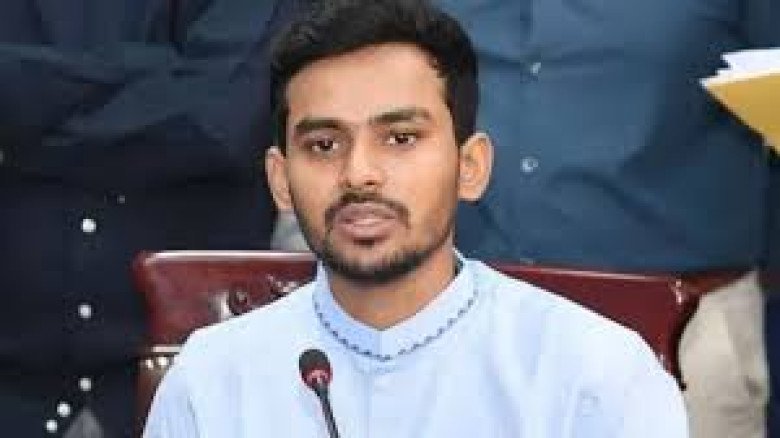 ঢাকা-১০ আসনের ভোটার হলেন উপদেষ্টা আসিফ মাহমুদ, নির্বাচনে প্র