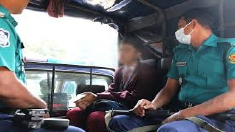 ধানমন্ডি ৩২ থেকে আটক কিশোরকে ছেড়ে দিয়েছে পুলিশ