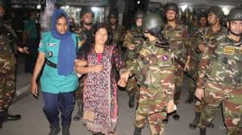 মিরপুরে যৌথ অভিযান: গভীর রাতে ডিজে পার্টিতে ৩১ জন আটক