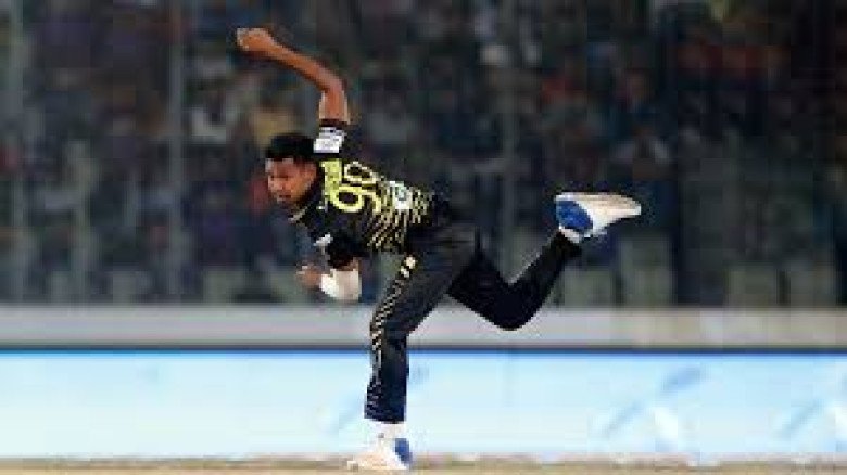 দুবাই ক্যাপিটালসে বদলি খেলোয়াড় হিসেবে আইএল টি–টোয়েন্টিতে দলে