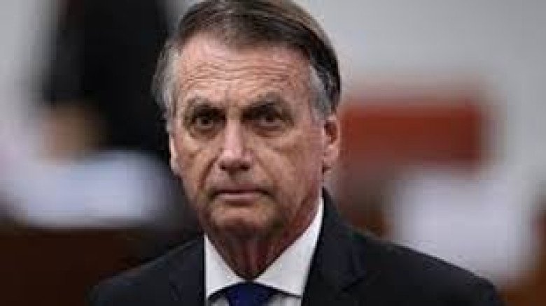 সাবেক ব্রাজিলিয়ান প্রেসিডেন্ট জইর বলসোনারো আটক...