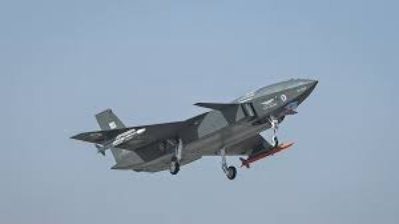 তুরস্কের মনুষ্যবিহীন যুদ্ধবিমান ‘কিজেলেলমা’র ইতিহাস গড়া সফল আকাশ–আকাশ ক্ষেপণাস্ত্র পরীক্ষা...