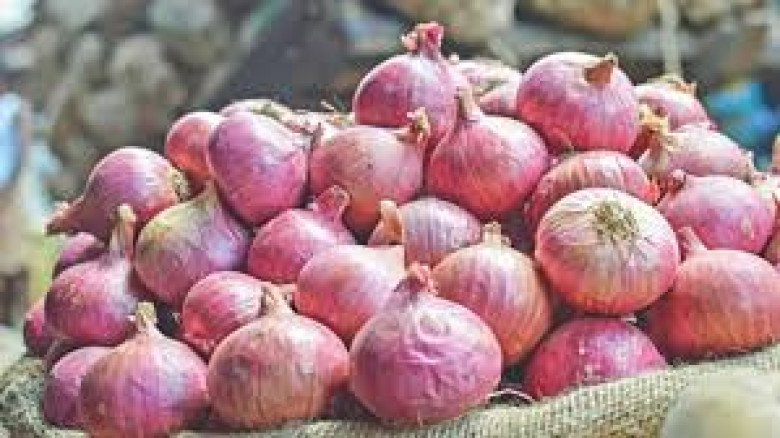 রাজধানী ও পাইকারি বাজারে পেঁয়াজের দাম বৃদ্ধি, কেজিতে ১৫০ টাকার ওপরে...