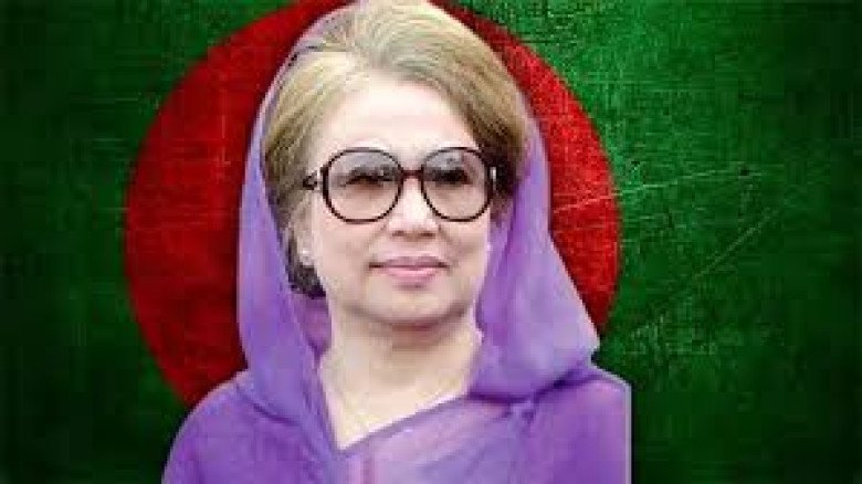 শেষ শ্রদ্ধায় মানুষের ঢল: মানিক মিয়া অ্যাভিনিউয়ে খালেদা জিয়ার